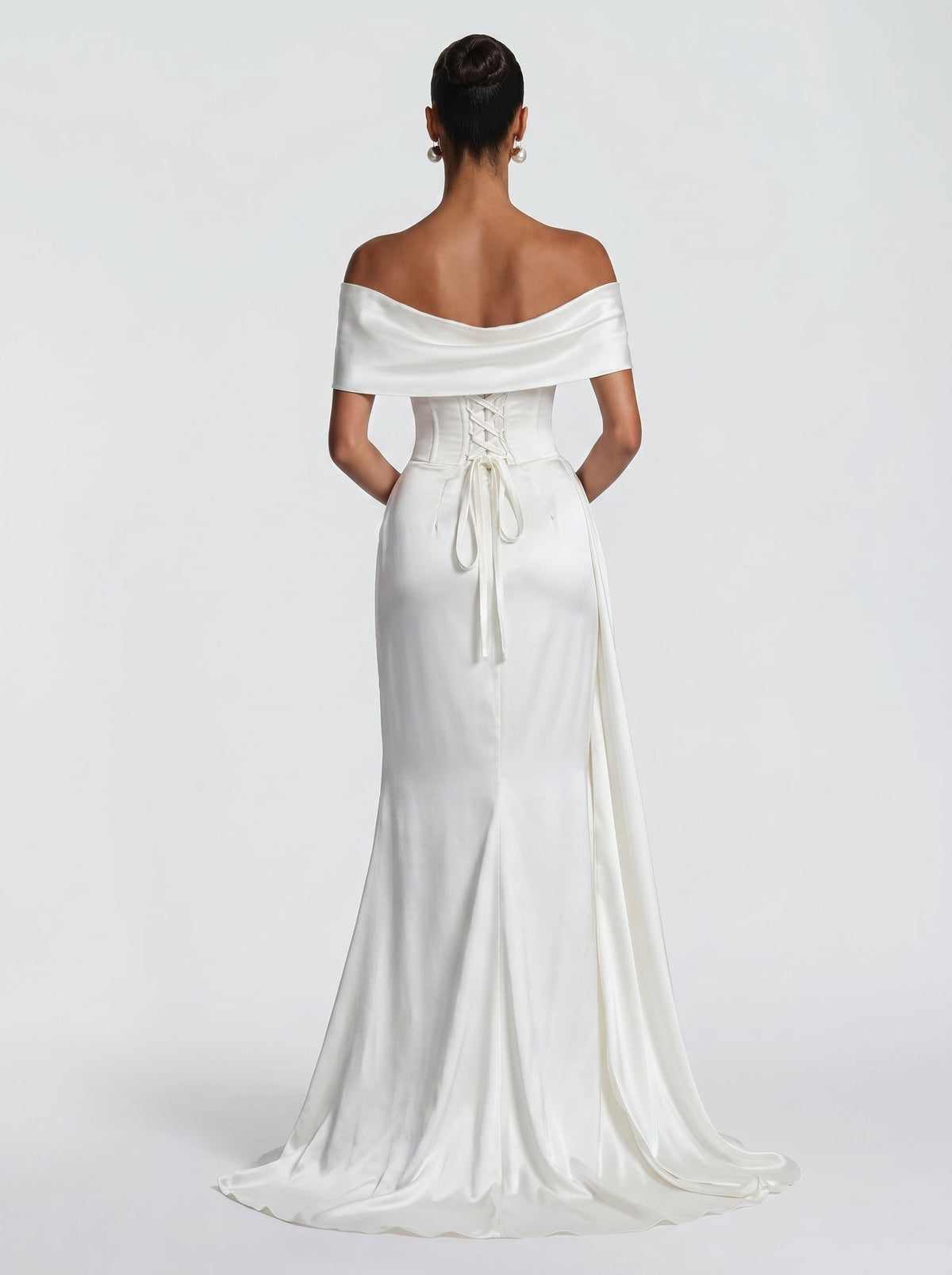 Lola | Robe – vue 3