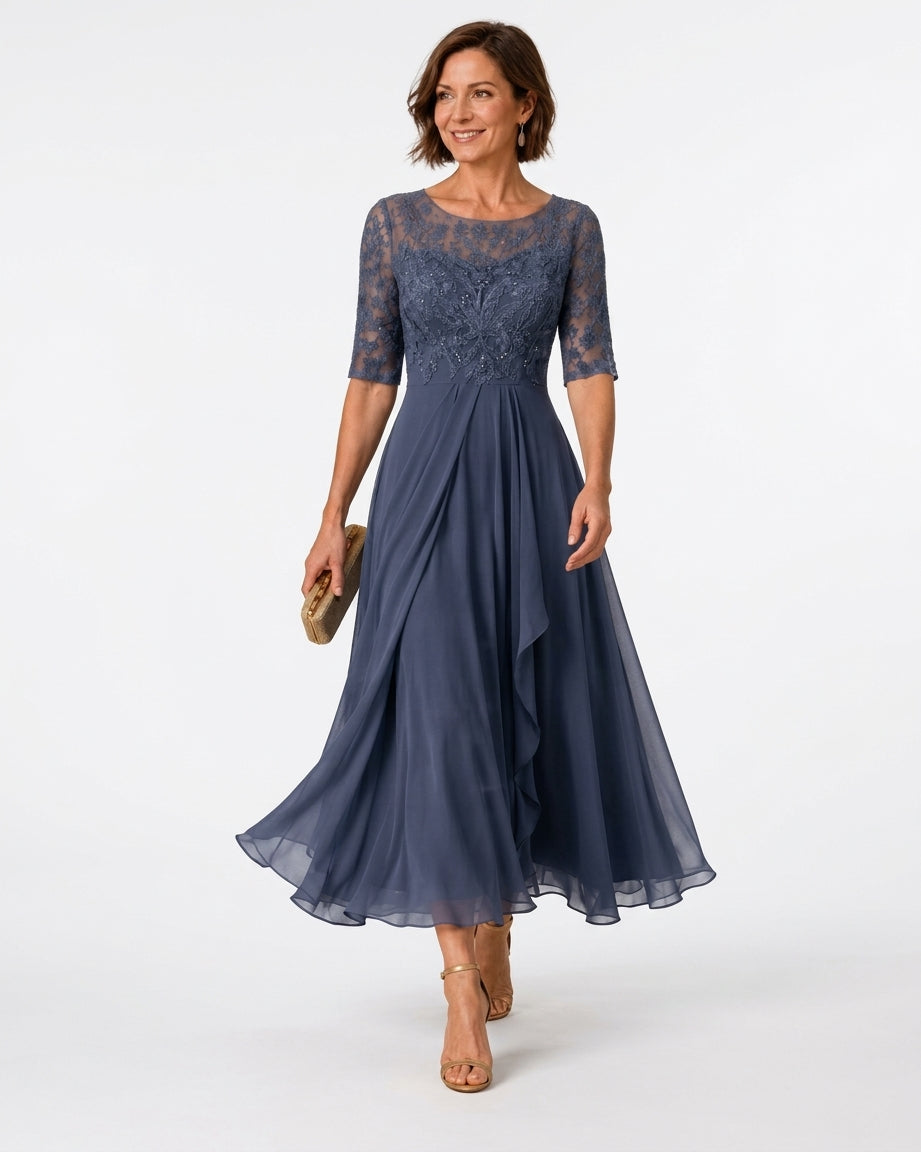 Rose | Robe midi en dentelle